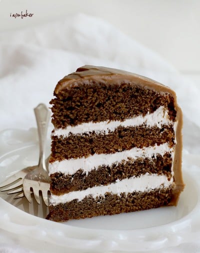 This beautiful layer Coffee Cake is made with coffee, chocolate, and glorious whipped cream! Try this COFFEE CAKE, CHOCOLATE CAKE, CHOCOLATE COFFEE CAKE, COFFEE WHIPPED CREAM, HOMEMADE WHIPPED CREAM, LAYER CAKE, COFFEE FROSTING #coffeecake #coffeecreamcake #pioneerwoman #layercake #chocolate #chocolatecake #coffeewhippedcream 一片咖啡蛋糕