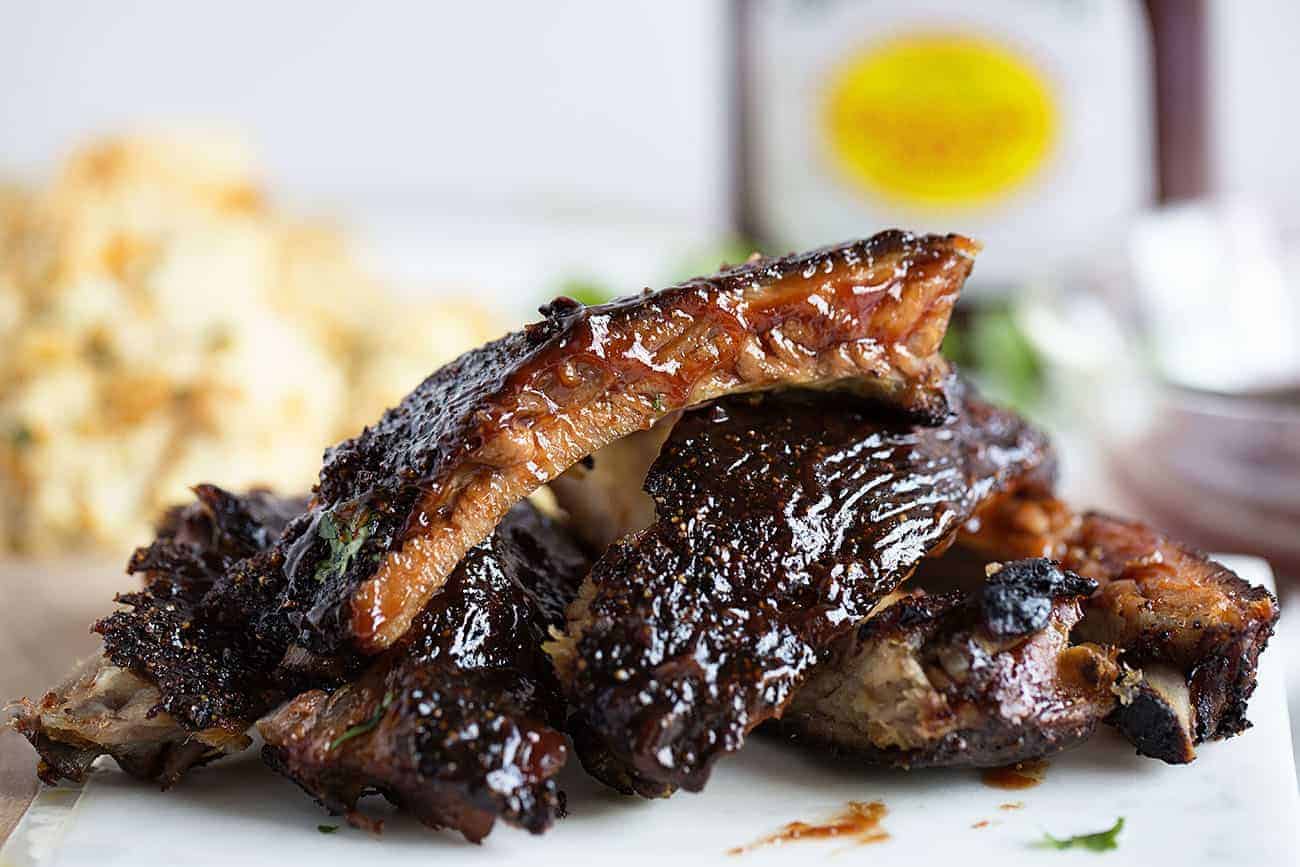 Kick up your game day snacks with these seriously amazing Baby Back Ribs 个人的肋骨