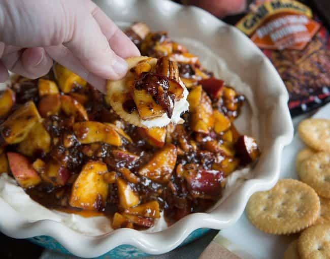 你的味蕾不会满足于这种神奇的蘸酱。味道爆炸了!