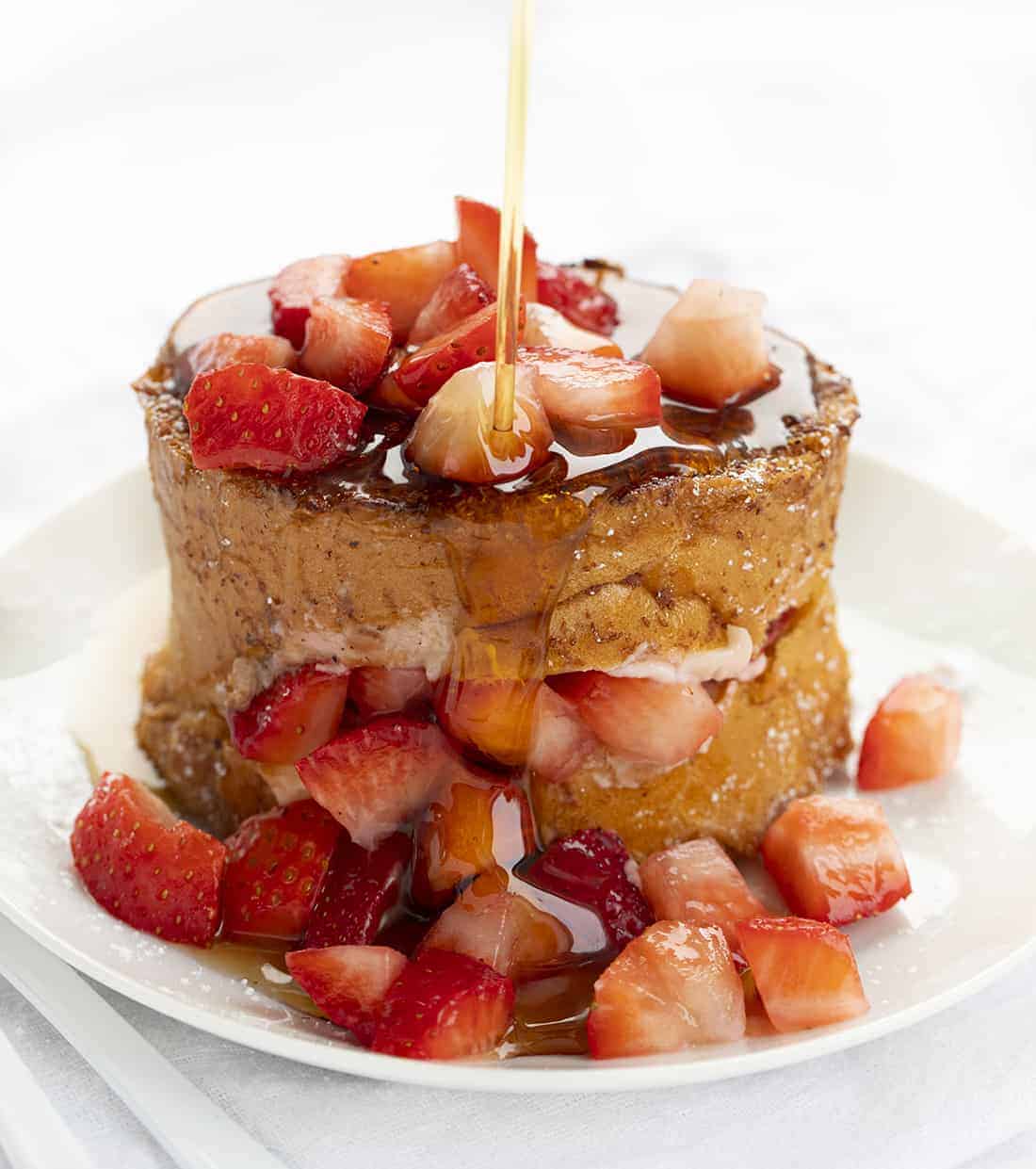 草莓馅法式吐司