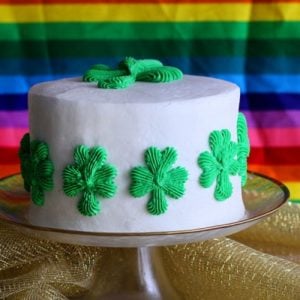 三叶草蛋糕- 400 x480