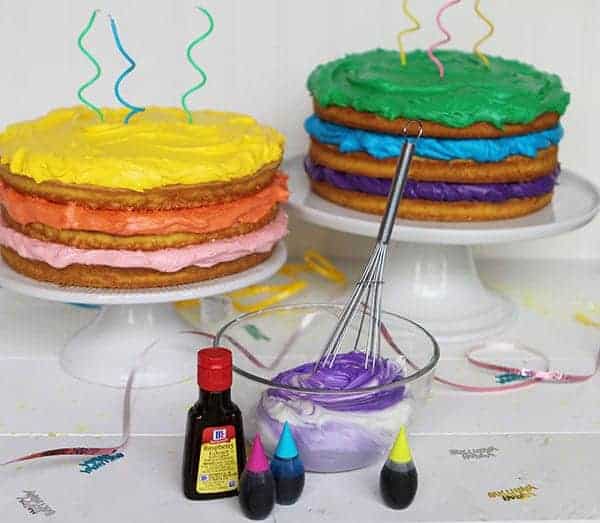 一个裸体为9月生日蛋糕!