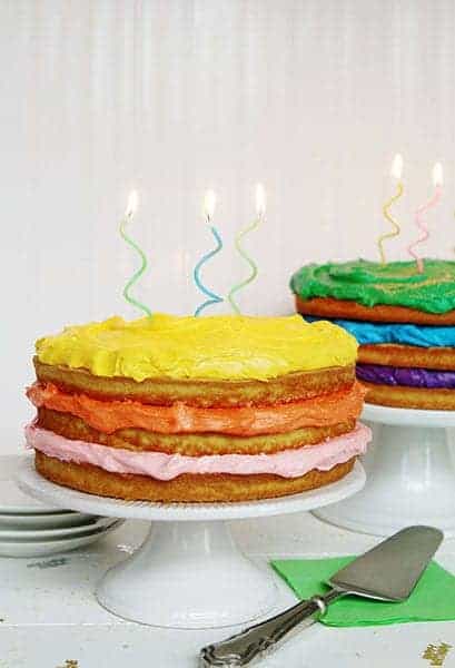 一个裸体为9月生日蛋糕!