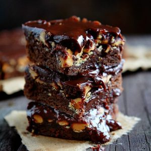 花生酱奶油糖果布朗尼!