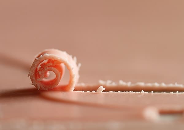 条一条如何使迷你卷发!