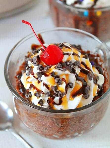 巧克力杯子蛋糕~在一分钟!