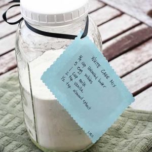 自制的白色蛋糕粉