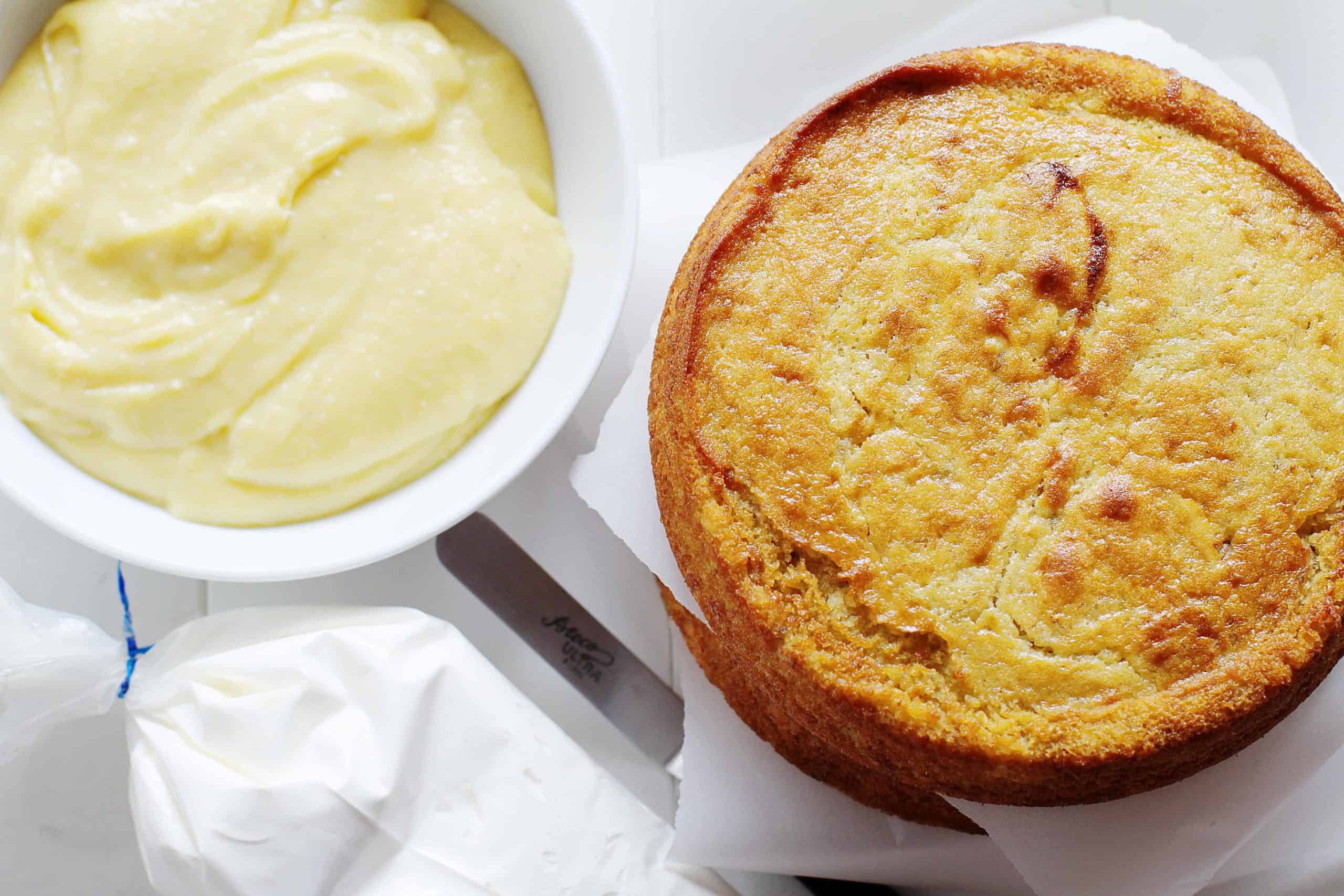 香蕉蛋糕配香蕉凝乳