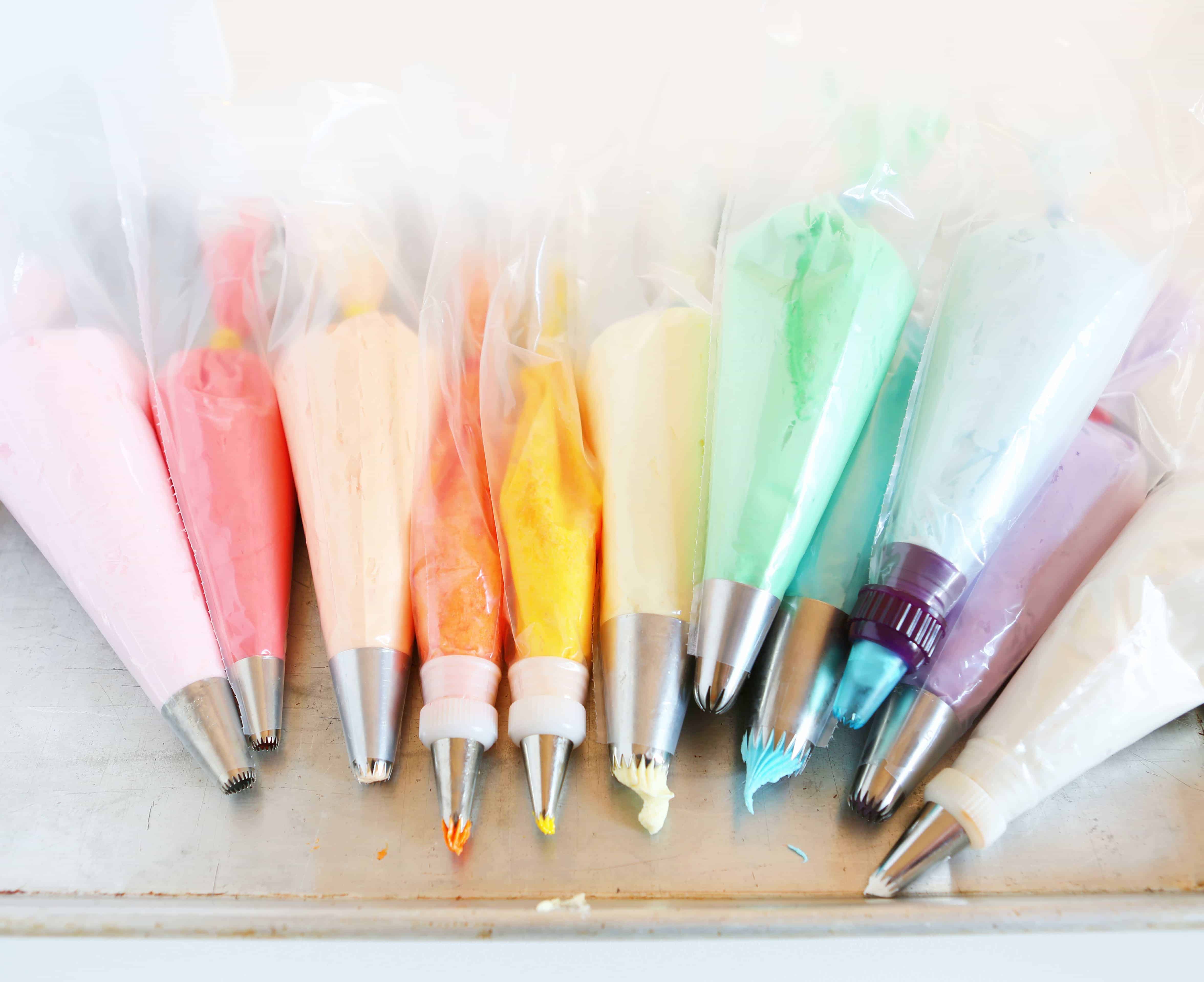 一个漂亮的蛋糕，很容易做，但妈妈永远不会知道你没有花很多时间!