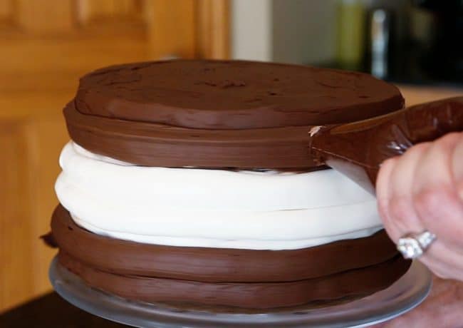 给蛋糕加最后一层糖霜!