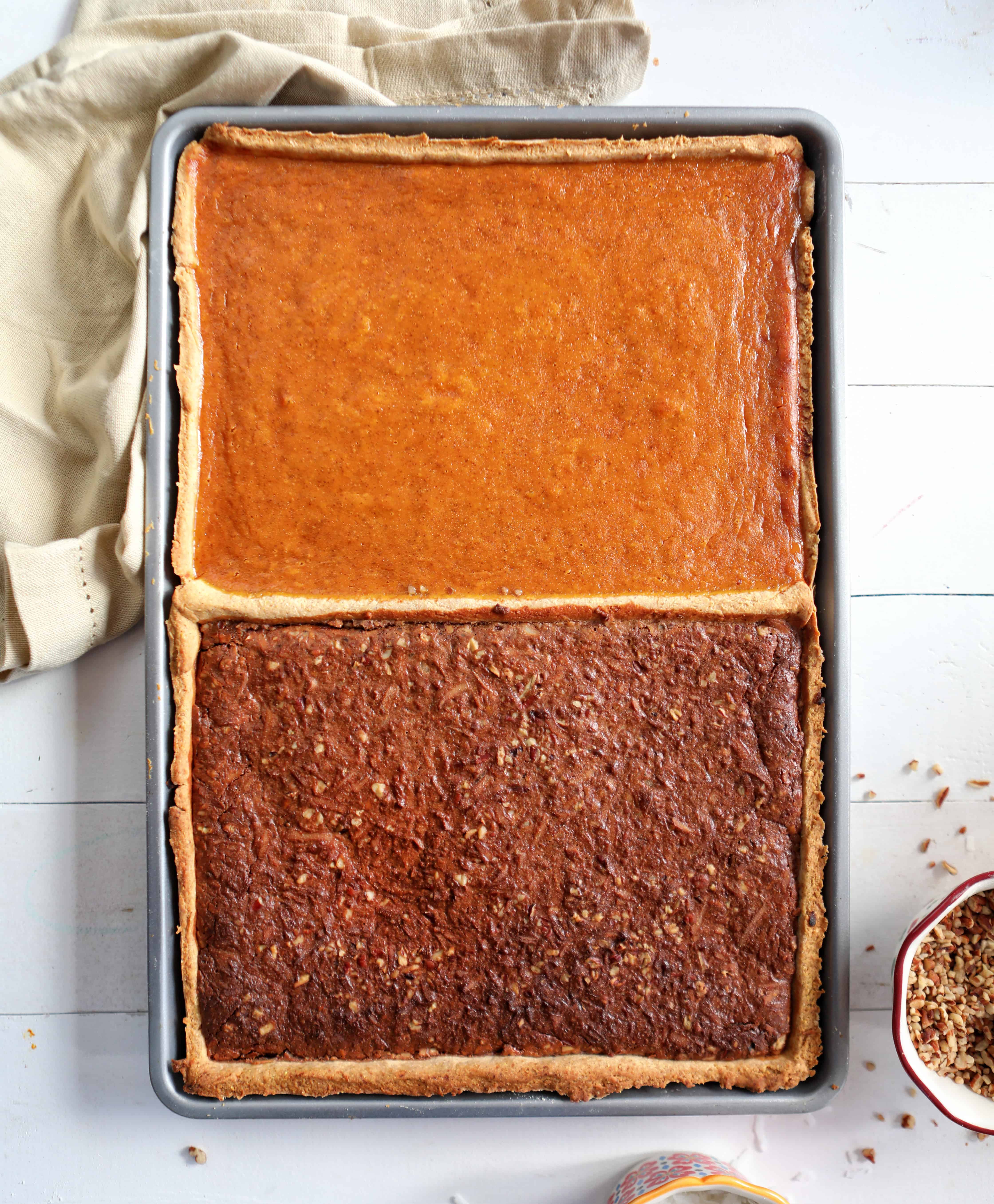 德国巧克力和南瓜饼烤在一个平底锅gydF4y2Ba