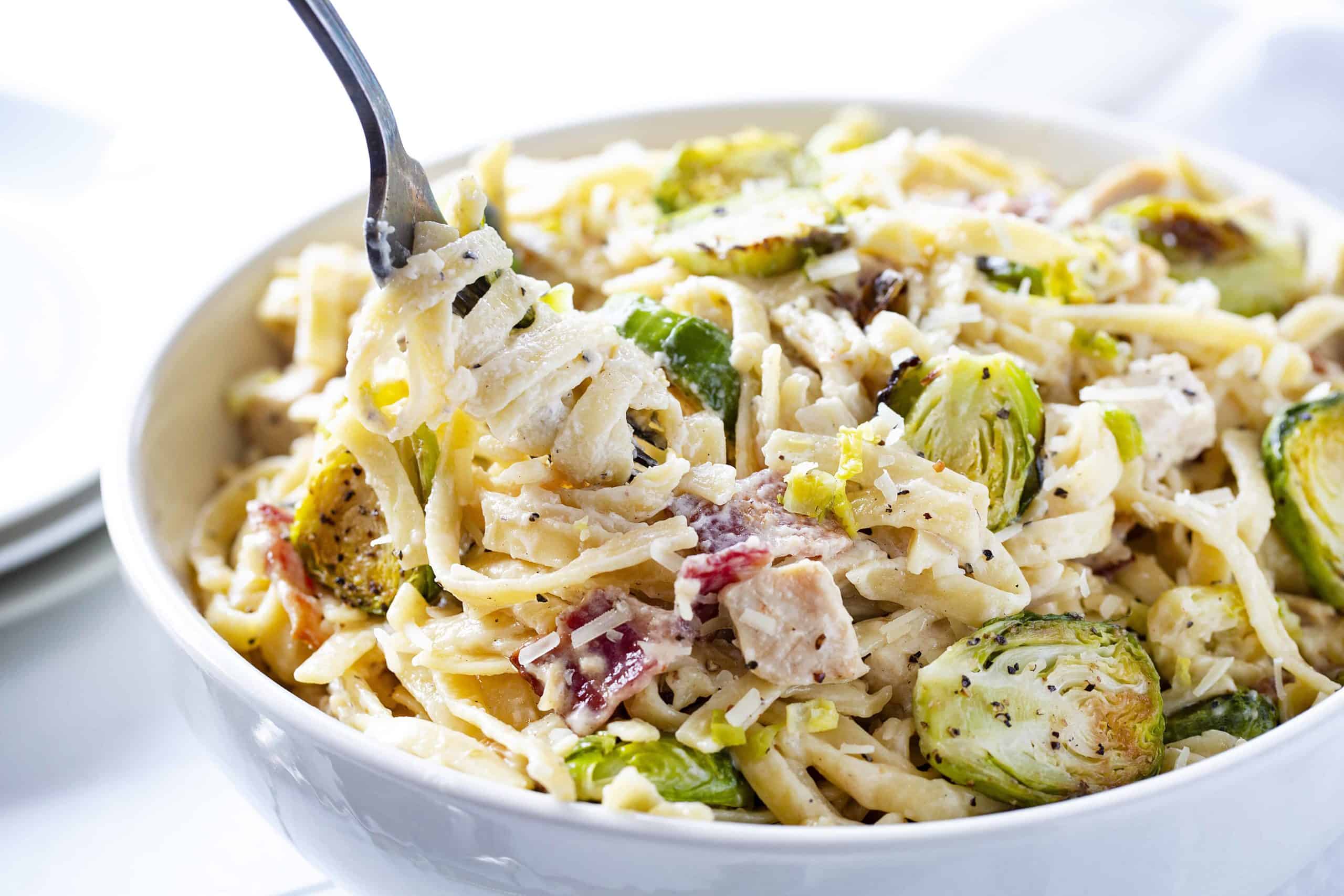 容易鸡阿尔弗雷多gydF4y2Ba