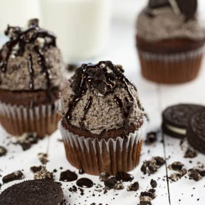 oreo-cupcakes-6gydF4y2Ba