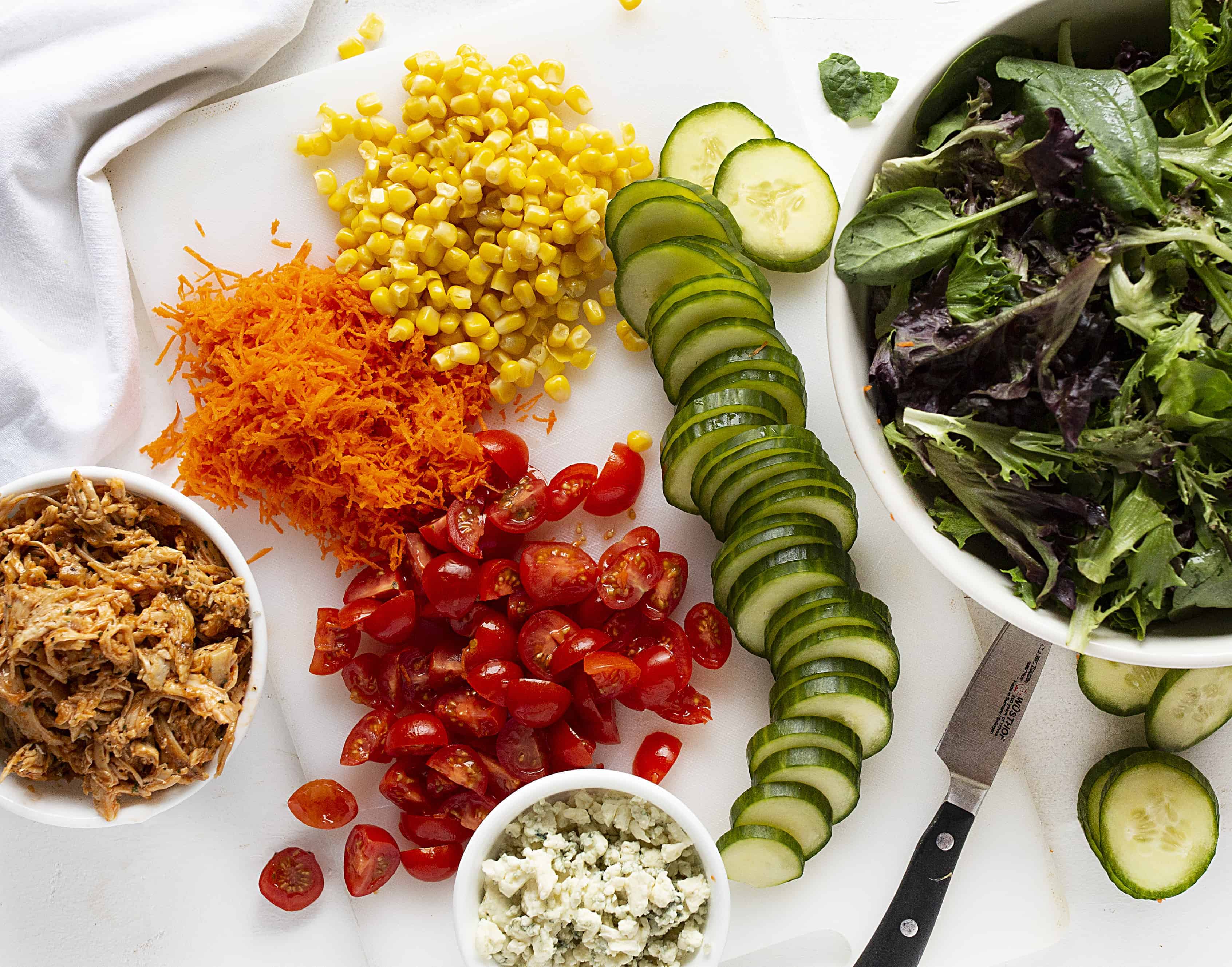 水牛鸡肉沙拉配料