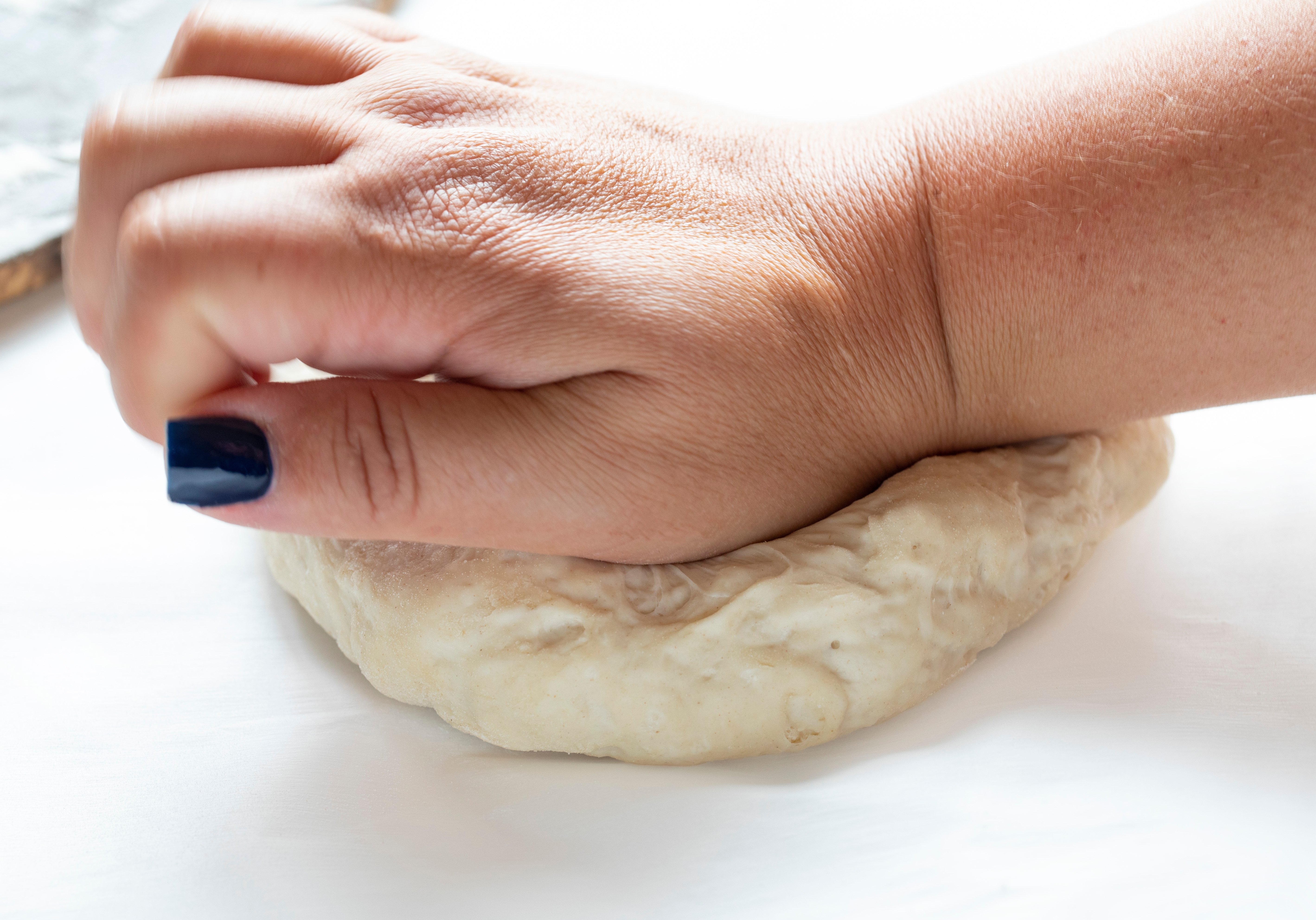 快速，简单，从零开始薄皮披萨面团