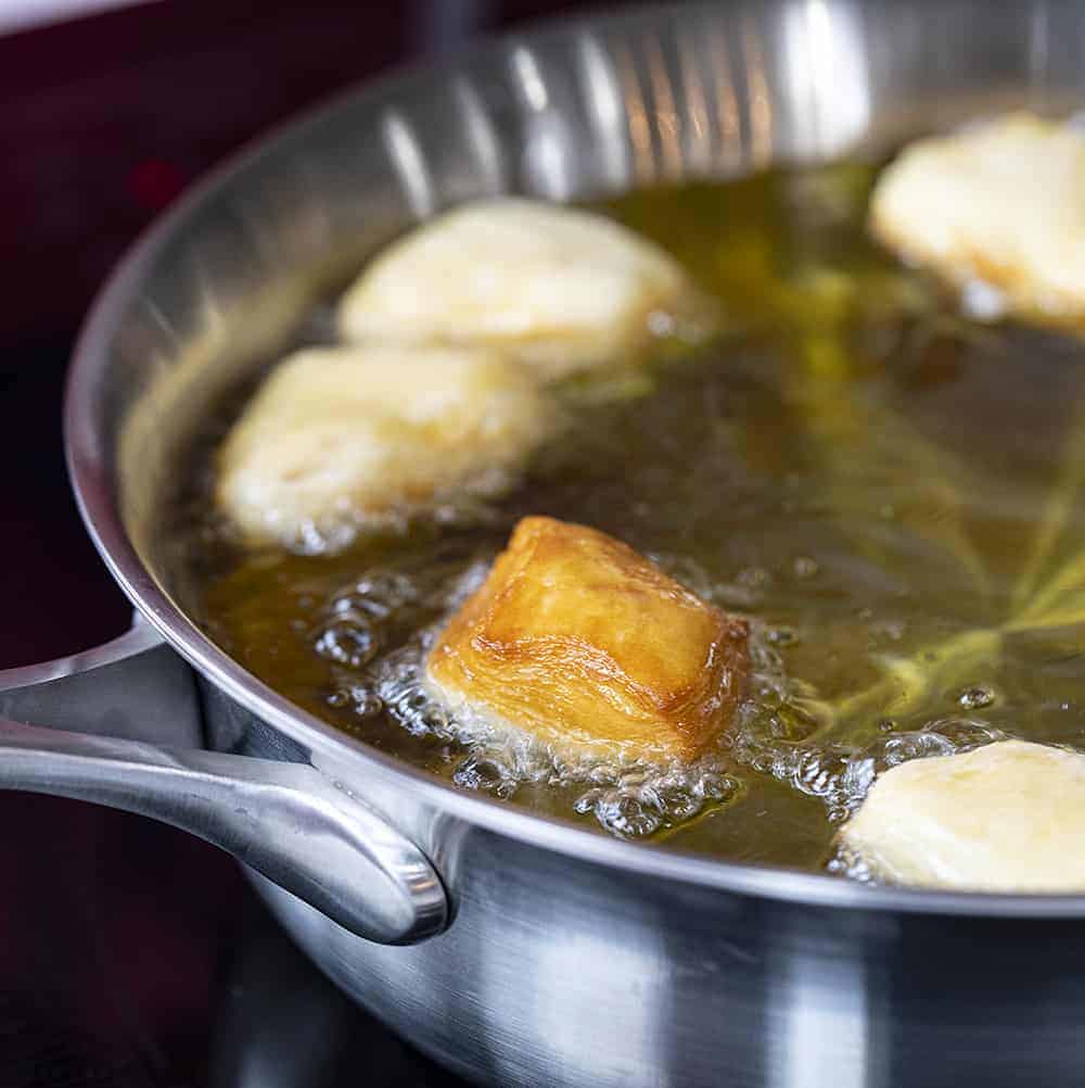 如何用油炸甜甜圈