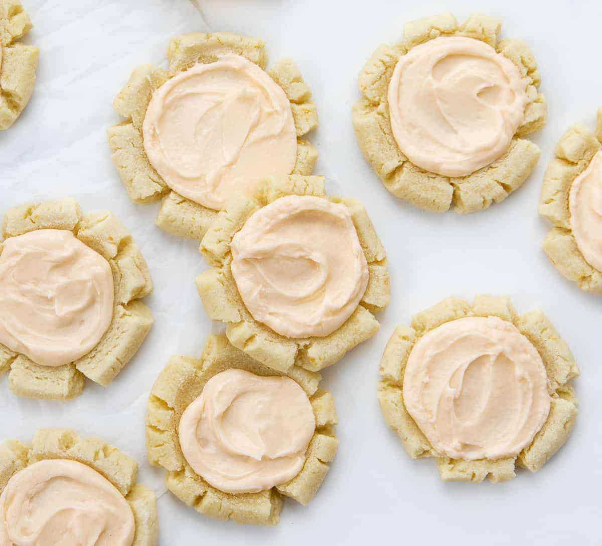 橘色与橙色结霜糖饼干——橙色痛饮看着饼干饼干射门开销