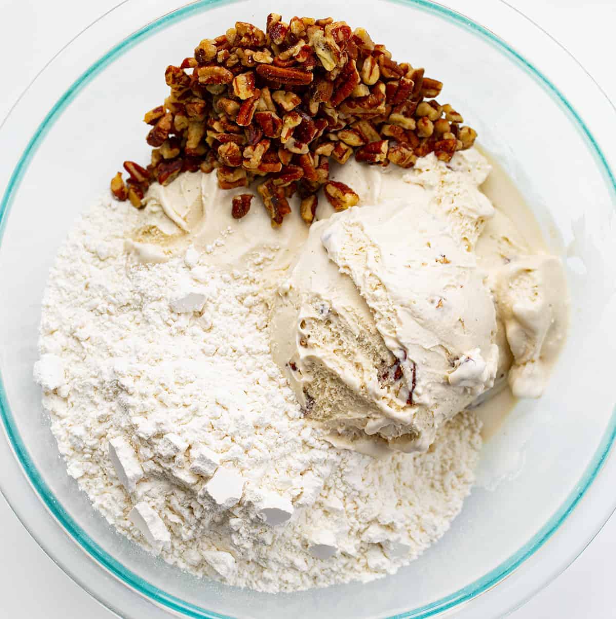 成分为山核桃冰淇淋面包