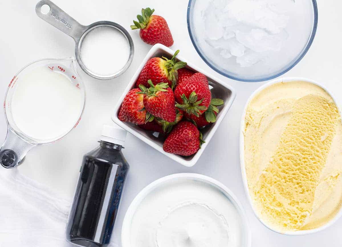 材料模仿星巴克草莓星冰乐