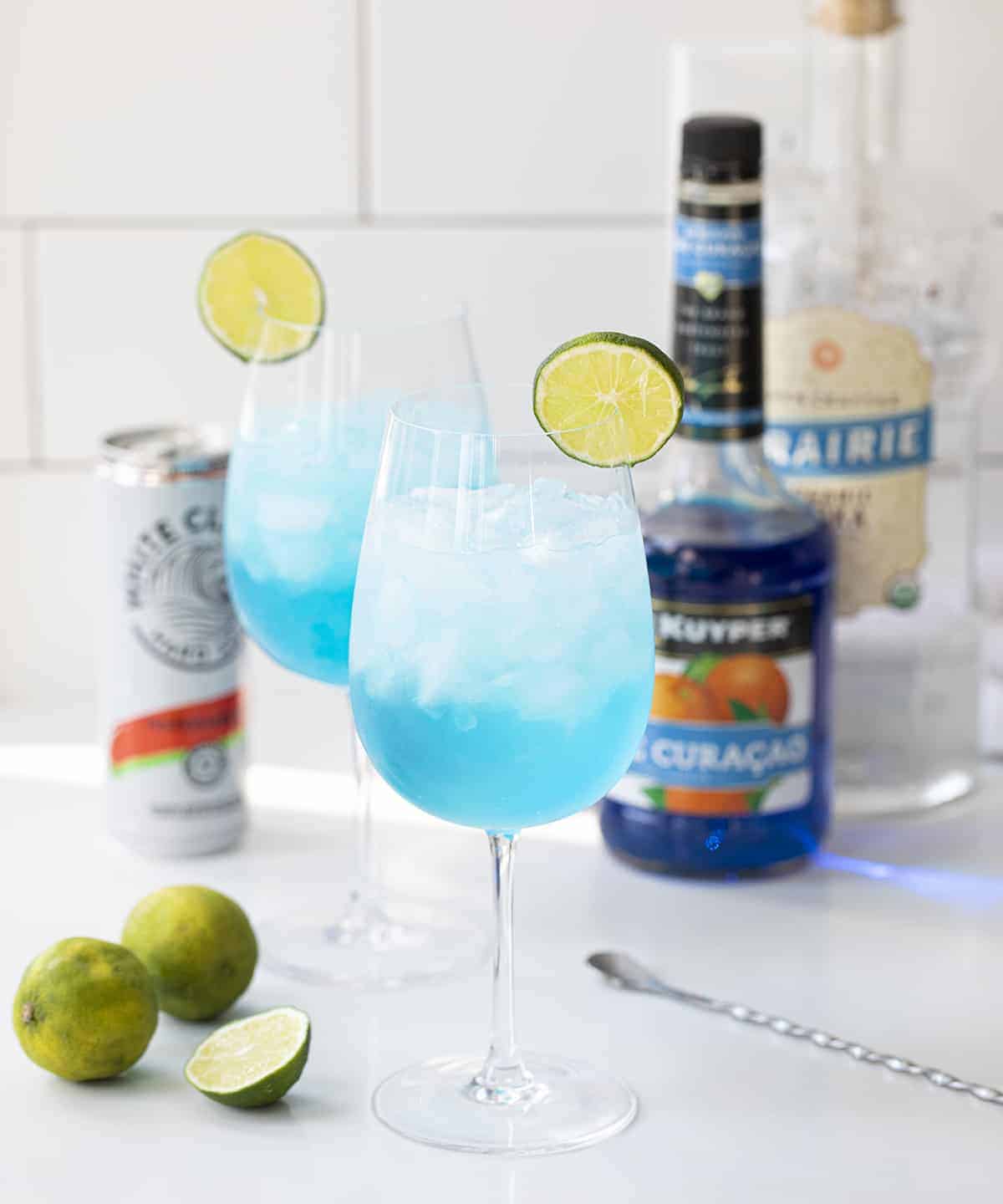 两个喝醉的美人鱼鸡尾酒背后的成分