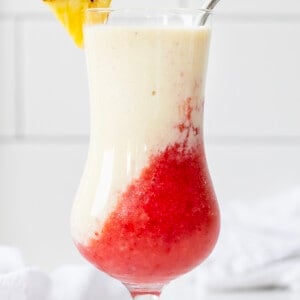 一个熔岩流喝白色柜台。