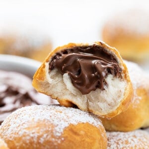 能多益炸弹显示能多益在减少一半。