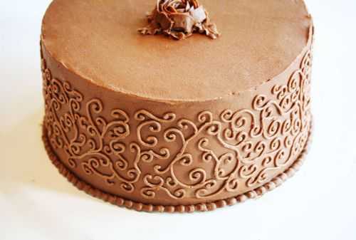 一个复活节的惊喜在蛋糕!